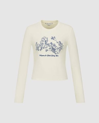  URBAN REVIVO - Áo thun nữ cổ tròn tay dài in họa tiết 