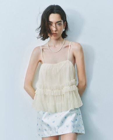  URBAN REVIVO - Áo hai dây nữ dáng xòe xếp tầng 