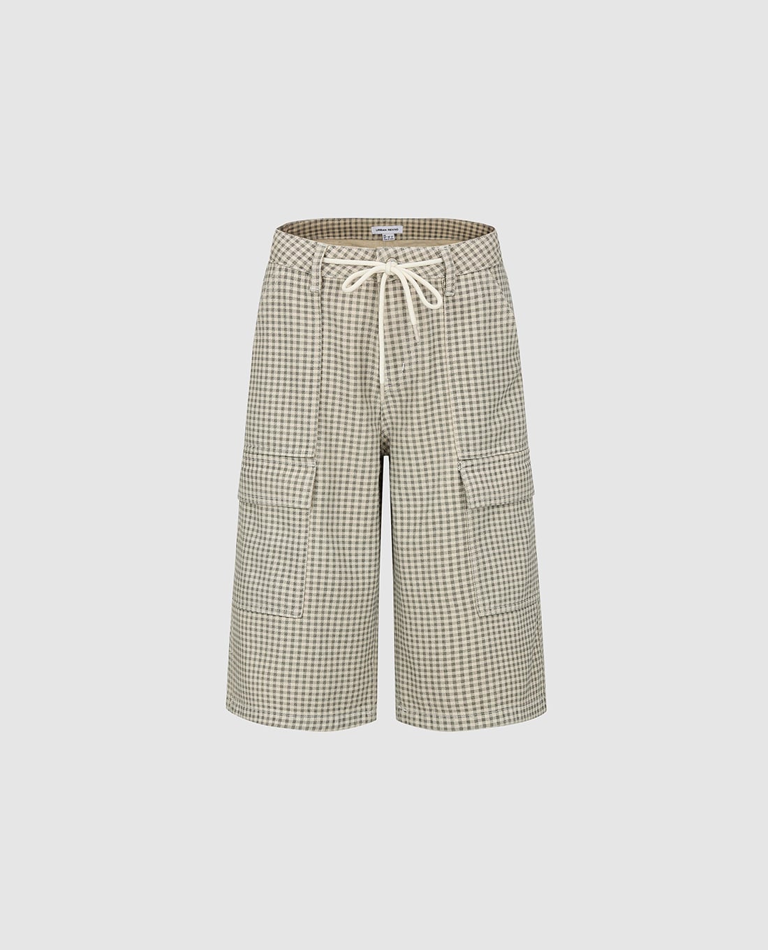 URBAN REVIVO - Quần short nữ ống rộng kẻ caro túi hộp