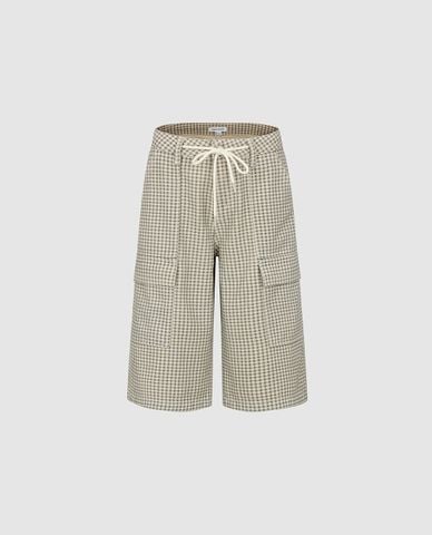  URBAN REVIVO - Quần short nữ ống rộng kẻ caro túi hộp 
