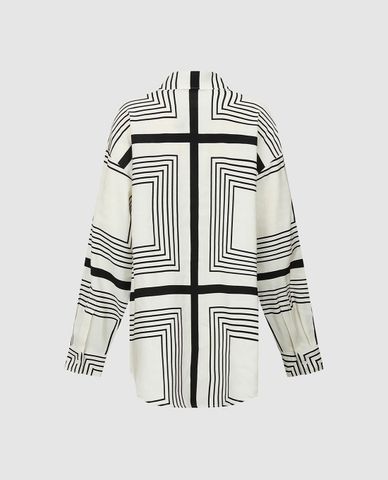  URBAN REVIVO - Áo sơ mi nữ cổ bẻ tay dài họa tiết kẻ vuông 