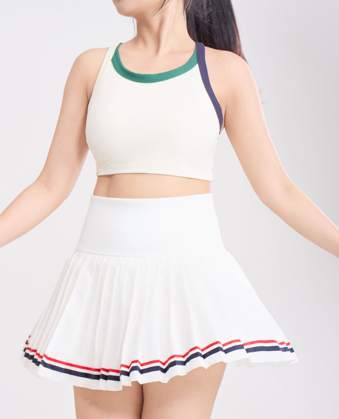 AZURA - Chân váy thể thao mini xếp li Sporty Chic