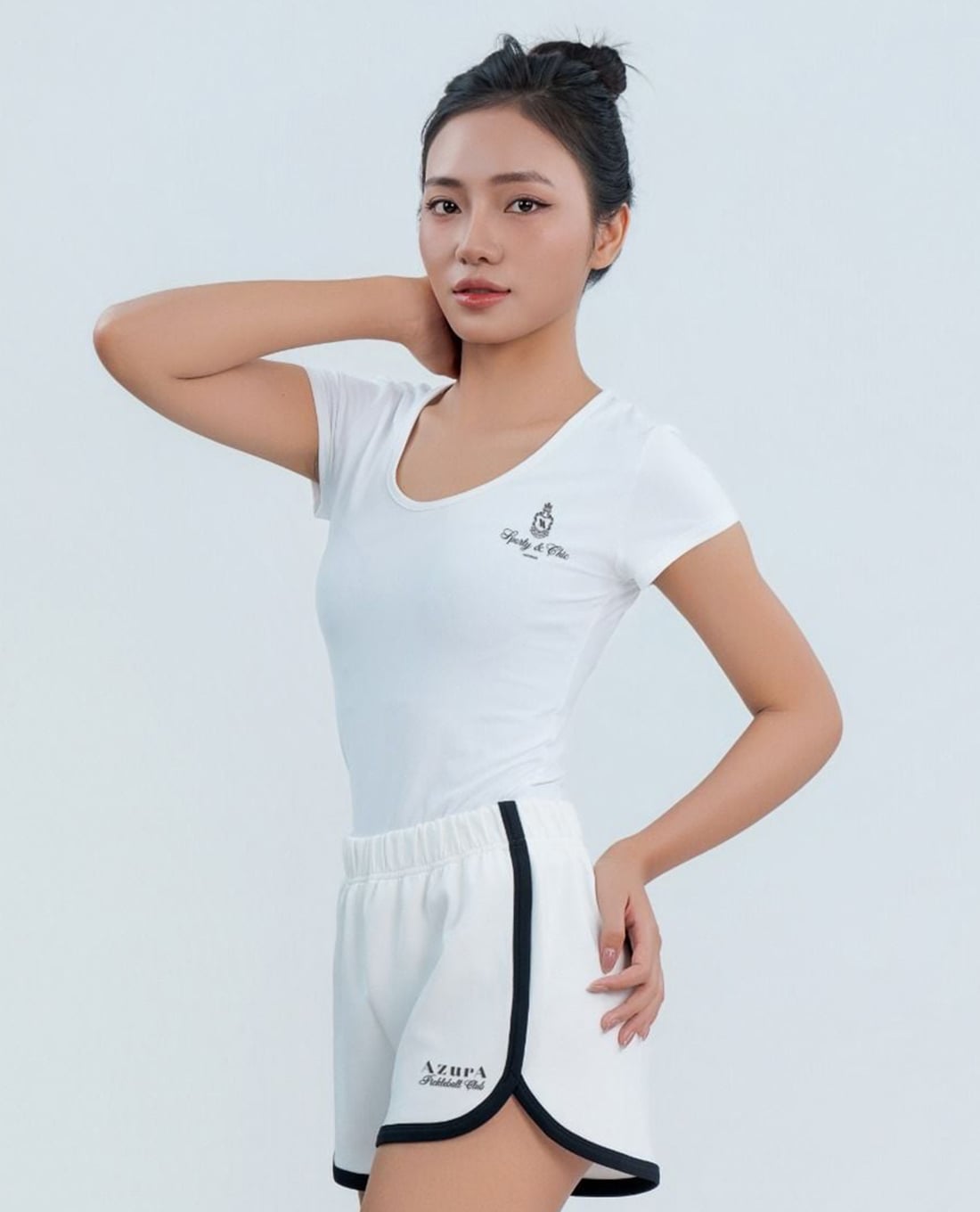 AZURA - Áo thun thể thao nữ cổ V tay ngắn phom ôm