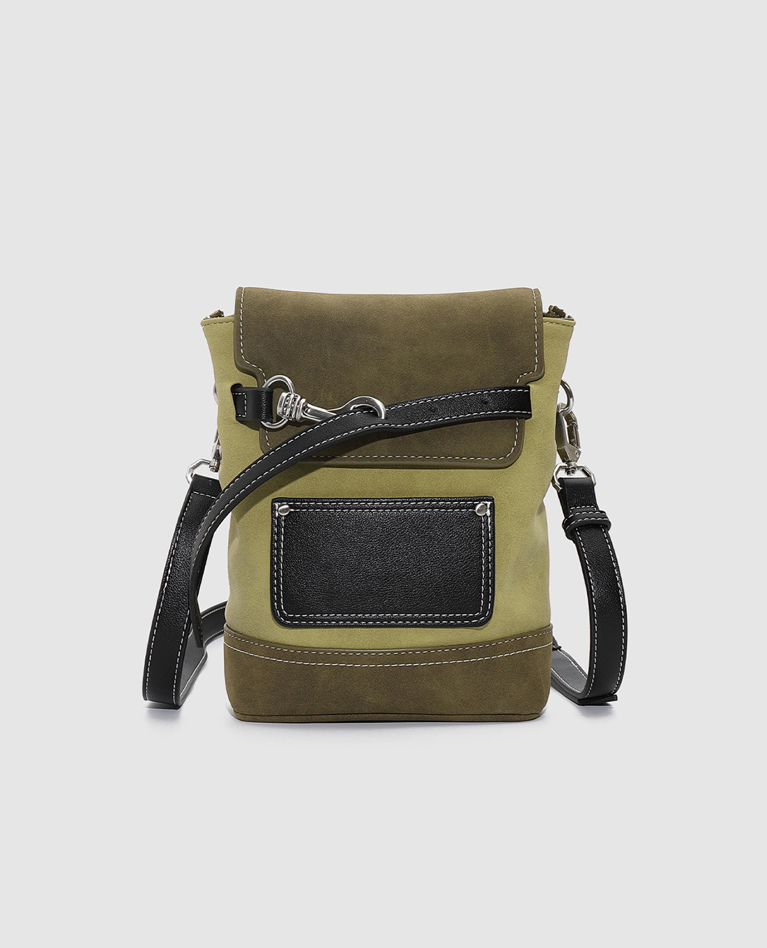 URBAN REVIVO - Túi đeo chéo nam phom chữ nhật