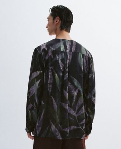  URBAN REVIVO - Áo khoác blazer nam cổ V tay dài in họa tiết 