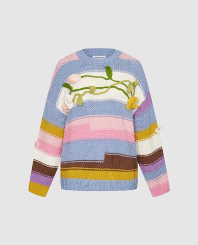  URBAN REVIVO - Áo sweater nữ cổ tròn tay dài phối hoa nổi 