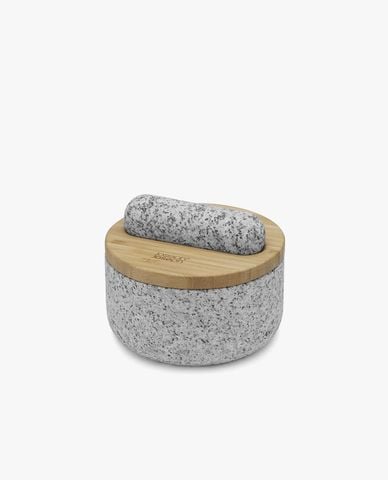  JOSEPH JOSEPH - Bộ cối và chày đâm hành tỏi kèm nắp tre 