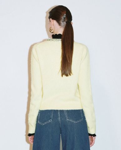  URBAN REVIVO - Áo khoác cardigan nữ cổ tròn đính đá 