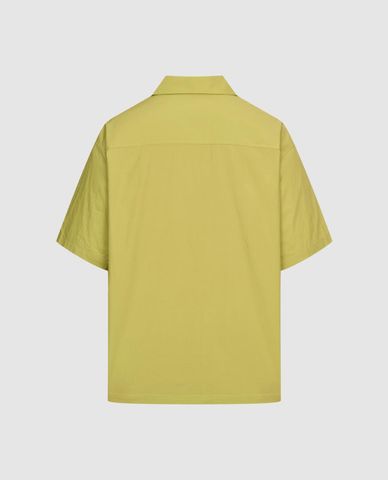  URBAN REVIVO - Áo sơ mi nam tay ngắn họa tiết trái cây 