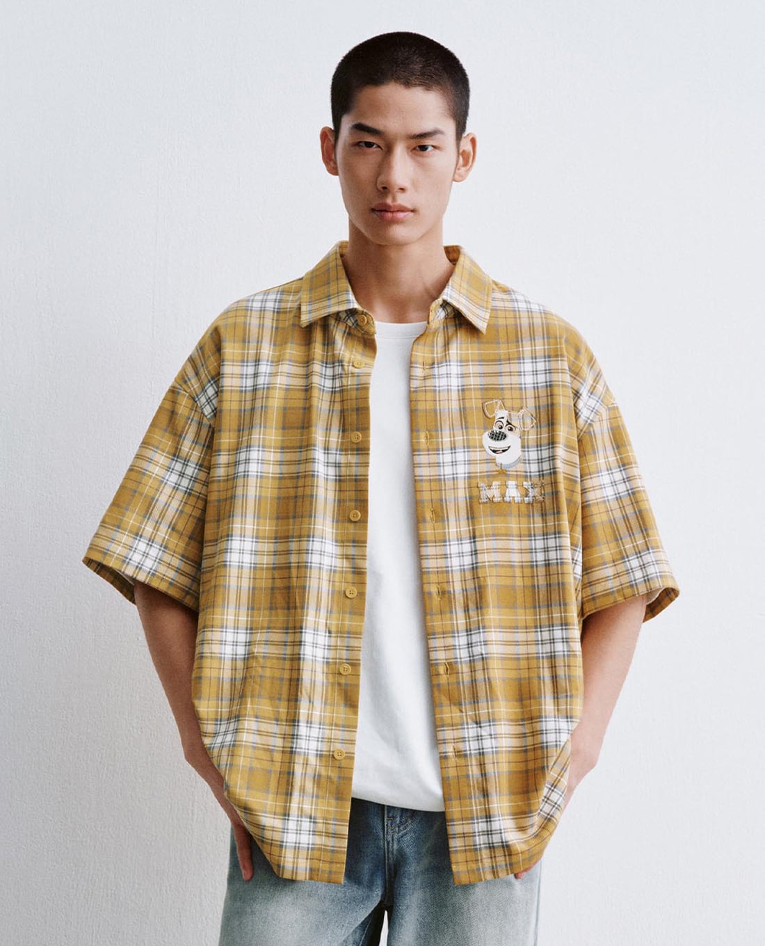 URBAN REVIVO - Áo sơ mi nam tay ngắn kẻ sọc caro