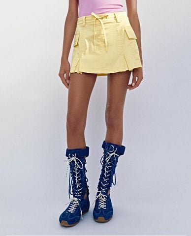  URBAN REVIVO - Chân váy chữ A mini túi hộp 