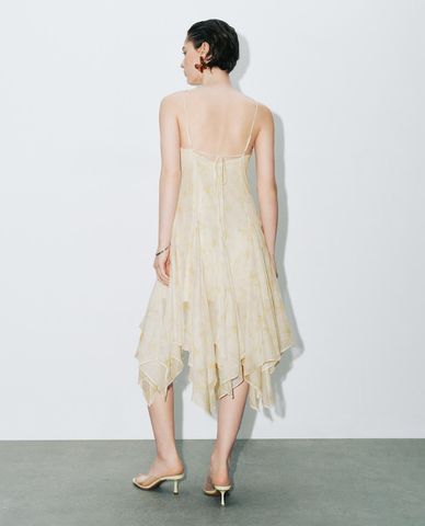  URBAN REVIVO - Đầm hai dây midi cổ V họa tiết hoa 