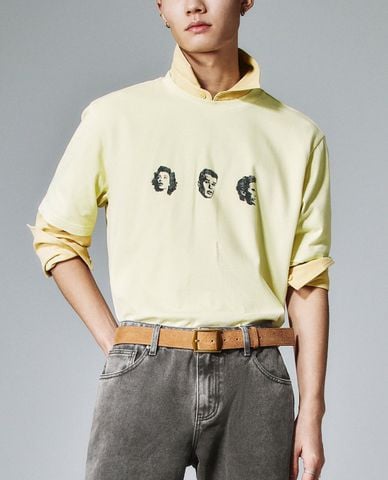  URBAN REVIVO - Áo thun nam cổ tròn tay ngắn hiện đại 