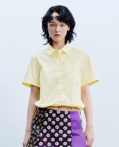  URBAN REVIVO - Áo sơ mi nữ cổ bẻ tay ngắn phối dây rút 
