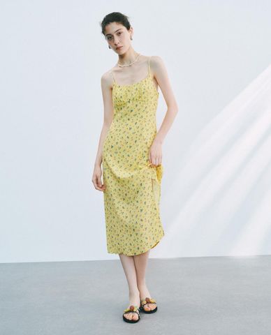  URBAN REVIVO - Đầm hai dây midi phối hoa nhí 