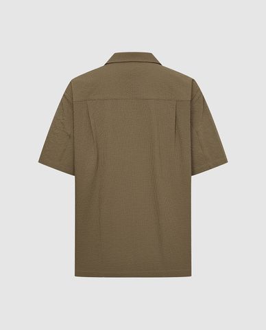  URBAN REVIVO - Áo sơ mi nam tay ngắn phối túi vuông 