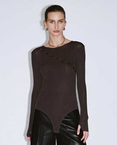  URBAN REVIVO - Bodysuit nữ tay dài nút chéo 