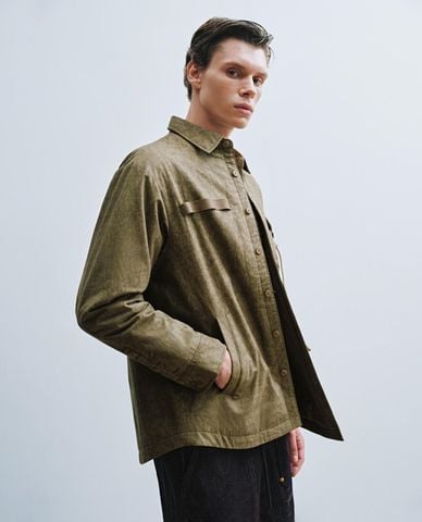  URBAN REVIVO - Áo khoác sơ mi nam tay dài phối dây móc 