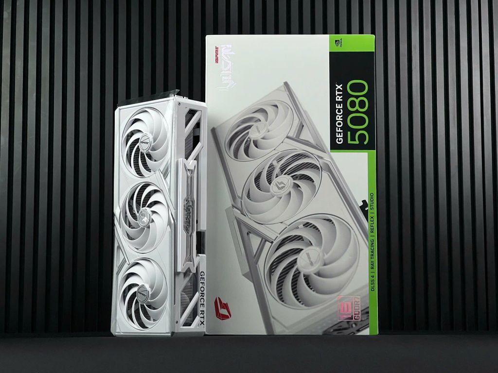 (NEW) VGA COLORFUL IGAME RTX 5080 16G VULCAN WHITE OC GDDR7
