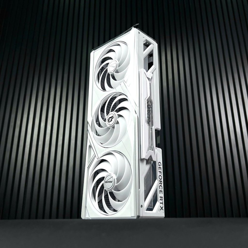 (NEW) VGA COLORFUL IGAME RTX 5080 16G VULCAN WHITE OC GDDR7