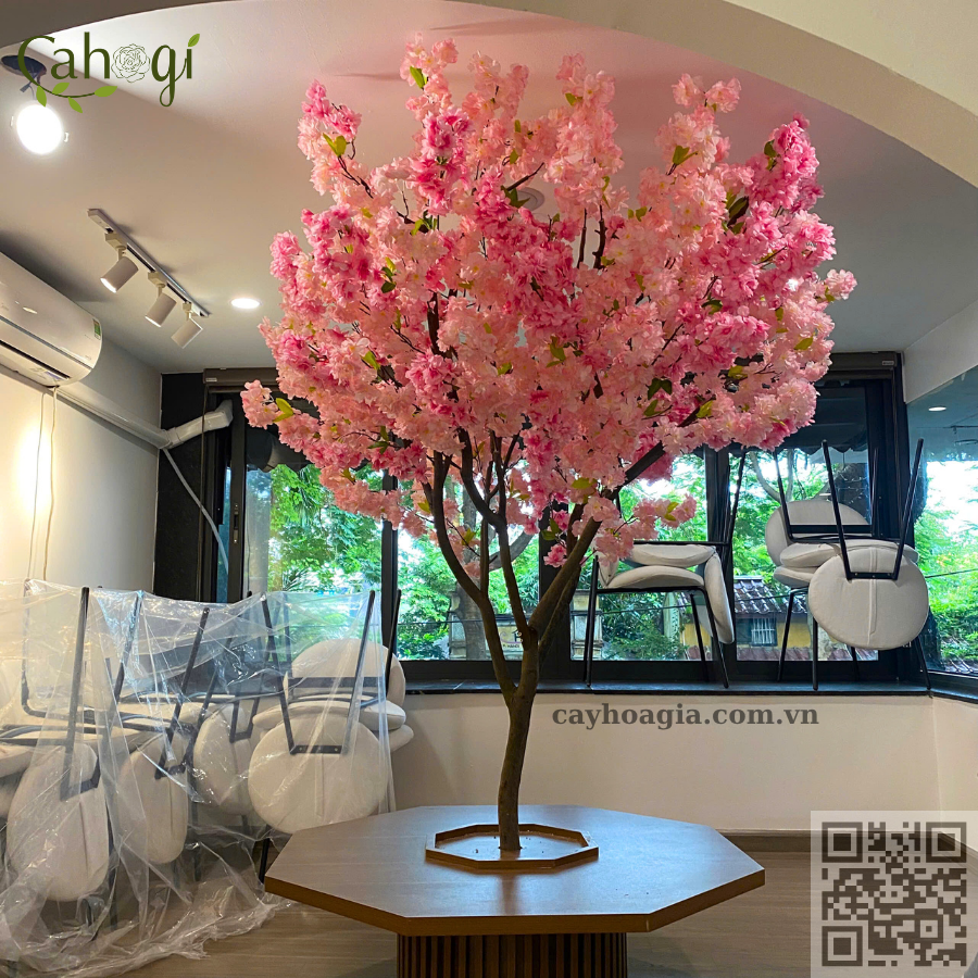 Thi Công Trang Trí Cây Hoa Giả Cho Quán Cafe