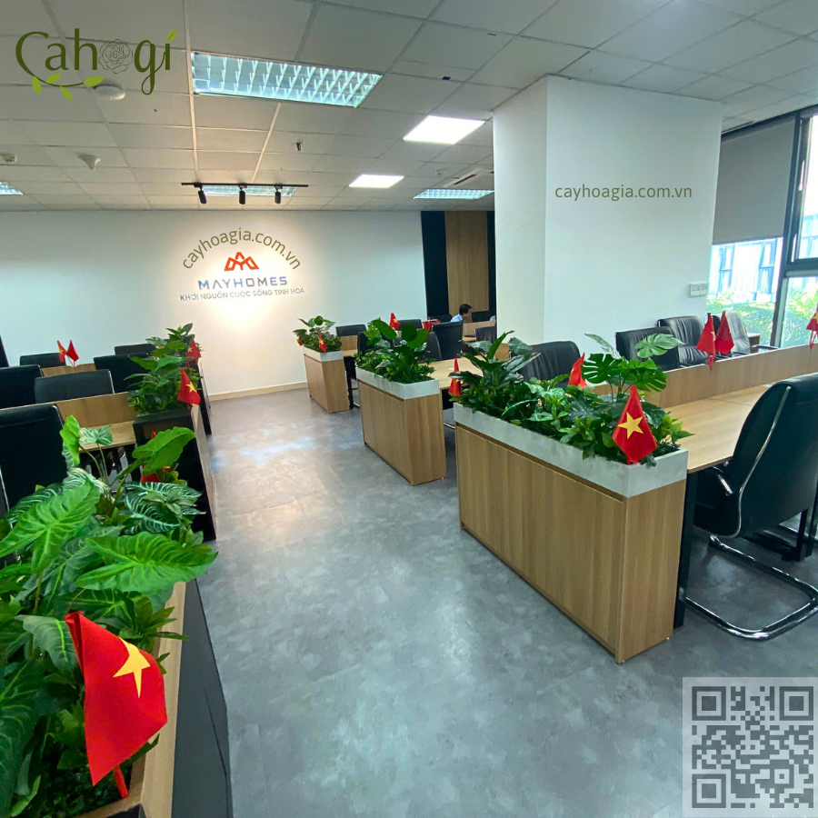 Thi Công Hộc Cây Giả Cho Văn Phòng BĐS MAYHOMES