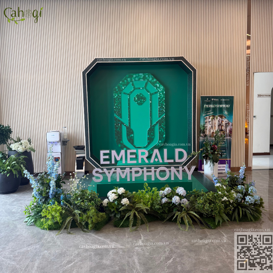 Thi Công Dàn Hoa Giả Trang Trí Văn Phòng Bán Hàng Emerald Symphony Hải Phòng