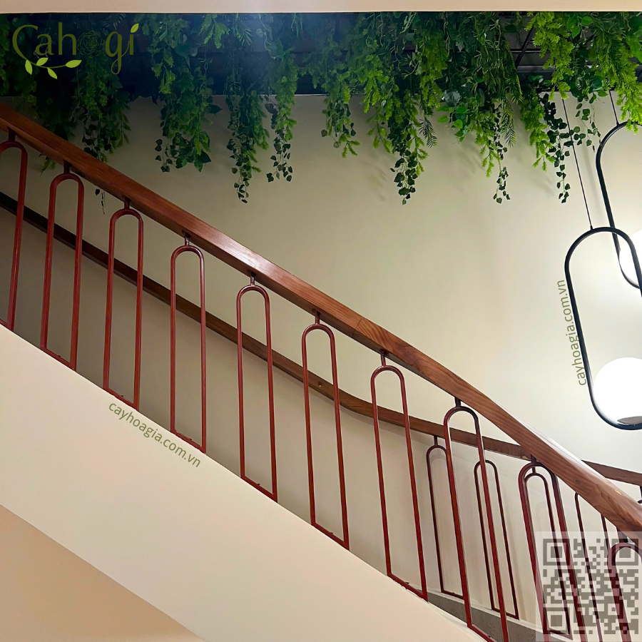 Thi Công Decor Cây Hoa Giả Quán Cafe1