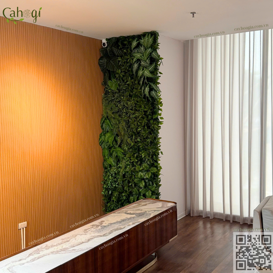 Thi Công Trang Trí Tường Cây Showroom Nội Thất Cao Cấp Longhi – Tòa Nhà HDI Tây Hồ 1