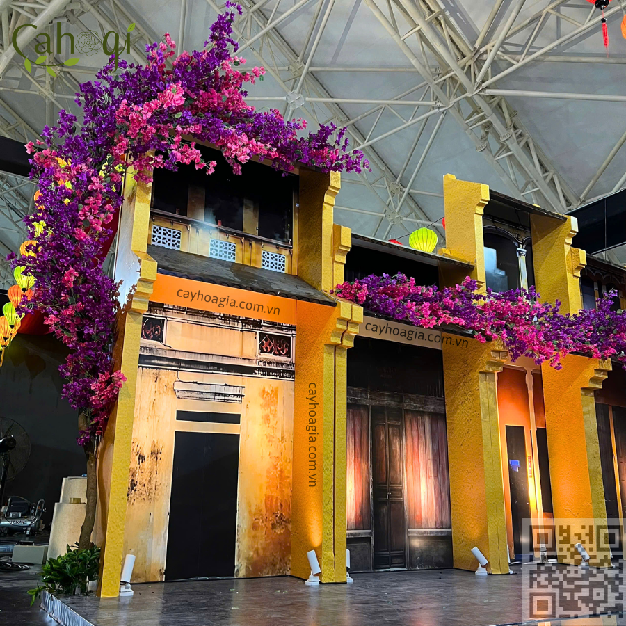 Thi Công Cây Hoa Giấy Trang Trí Gian Hàng Hội An 4