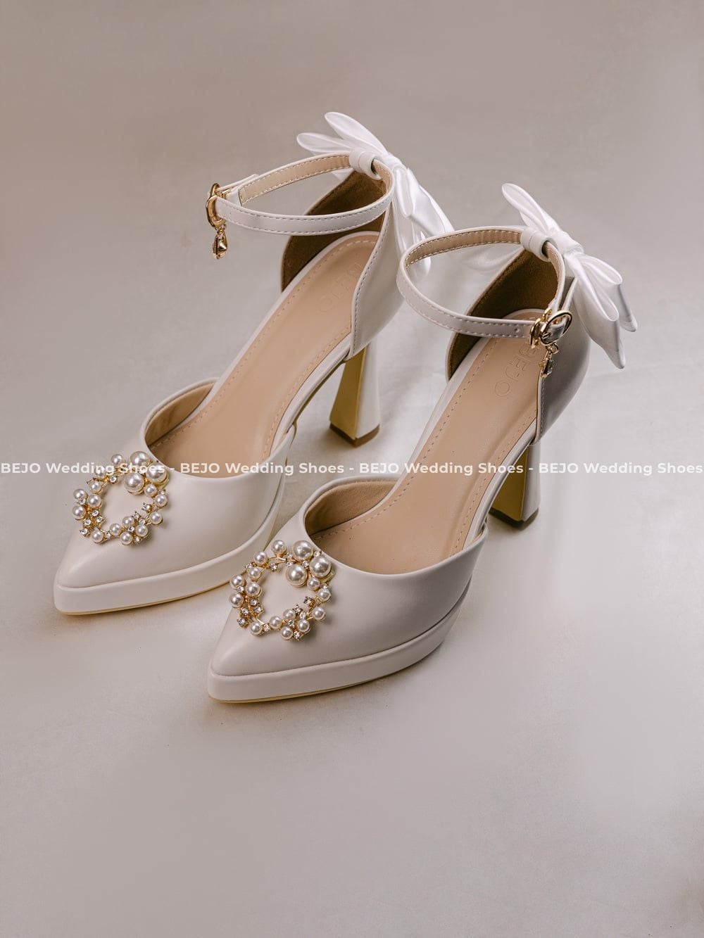  Giày cưới cao cấp BEJO WEDDING SHOSE- H78.DUP VÒNG NGUYỆT QUẾ, NƠ GÓT 