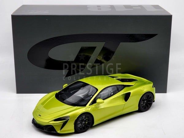 Xe Mô Hình McLaren Artura Green 1:18 GTSpirit ( Xanh Chuối )