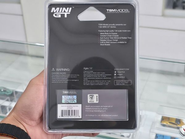 Xe mô hình Abarth 595 LB-WORKS x Abas Works Fighters 1:64 MiniGT (Card)