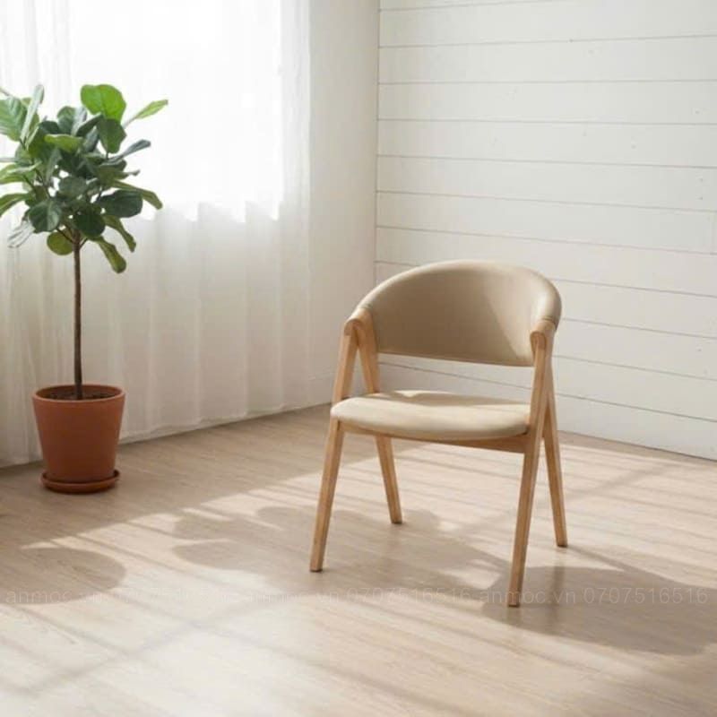 Ghế Spirit Tựa Cong Bọc Nệm Khung Gỗ Cao Su