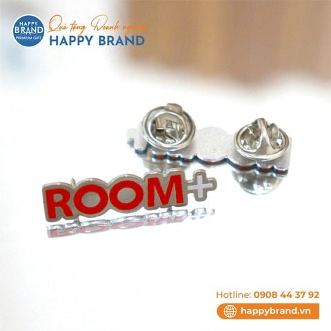 Huy hiệu - ROOM+