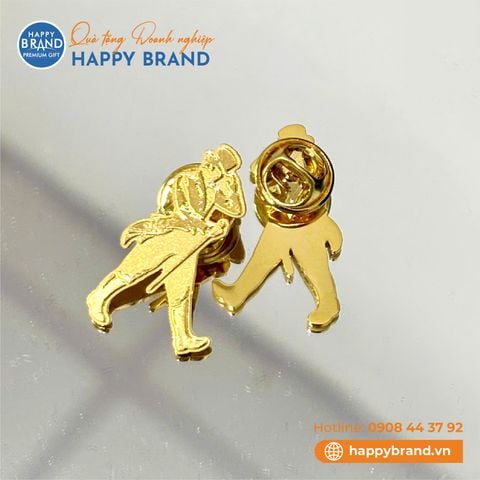 Huy hiệu - JOHNNIE WALKER