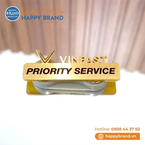 Huy hiệu - VINFAST