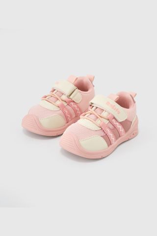Giày tập đi trẻ em đạt chứng nhận tiêu chuẩn REACH Rabity 682.021