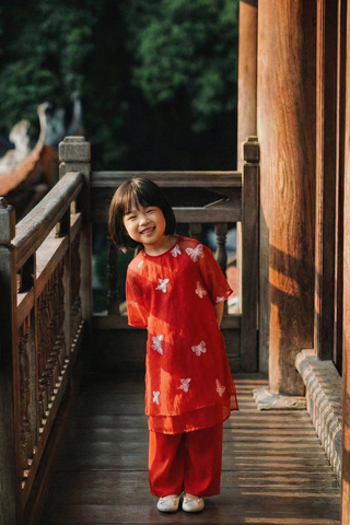 Áo dài bé gái DUNG DẺ vải voan dài tay Rabity 916.015