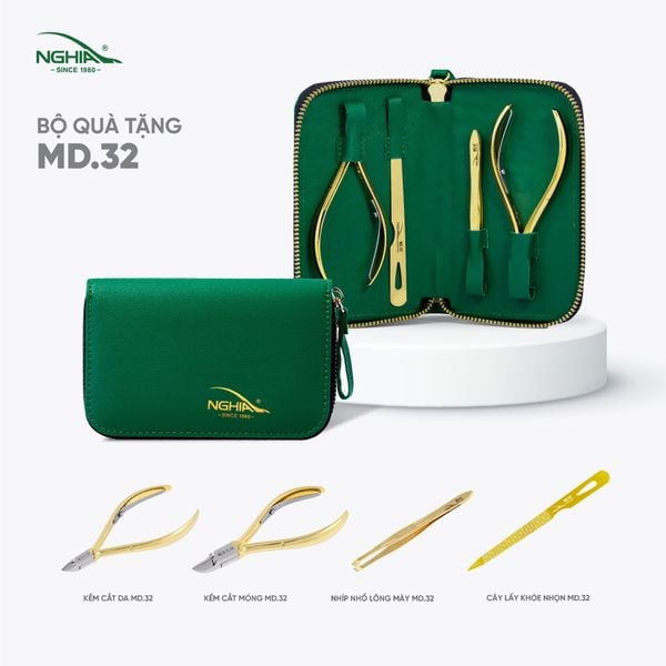  Bộ Chăm Sóc Cá Nhân 4 Sản Phẩm Mạ Vàng Kềm Nghĩa MD.32 