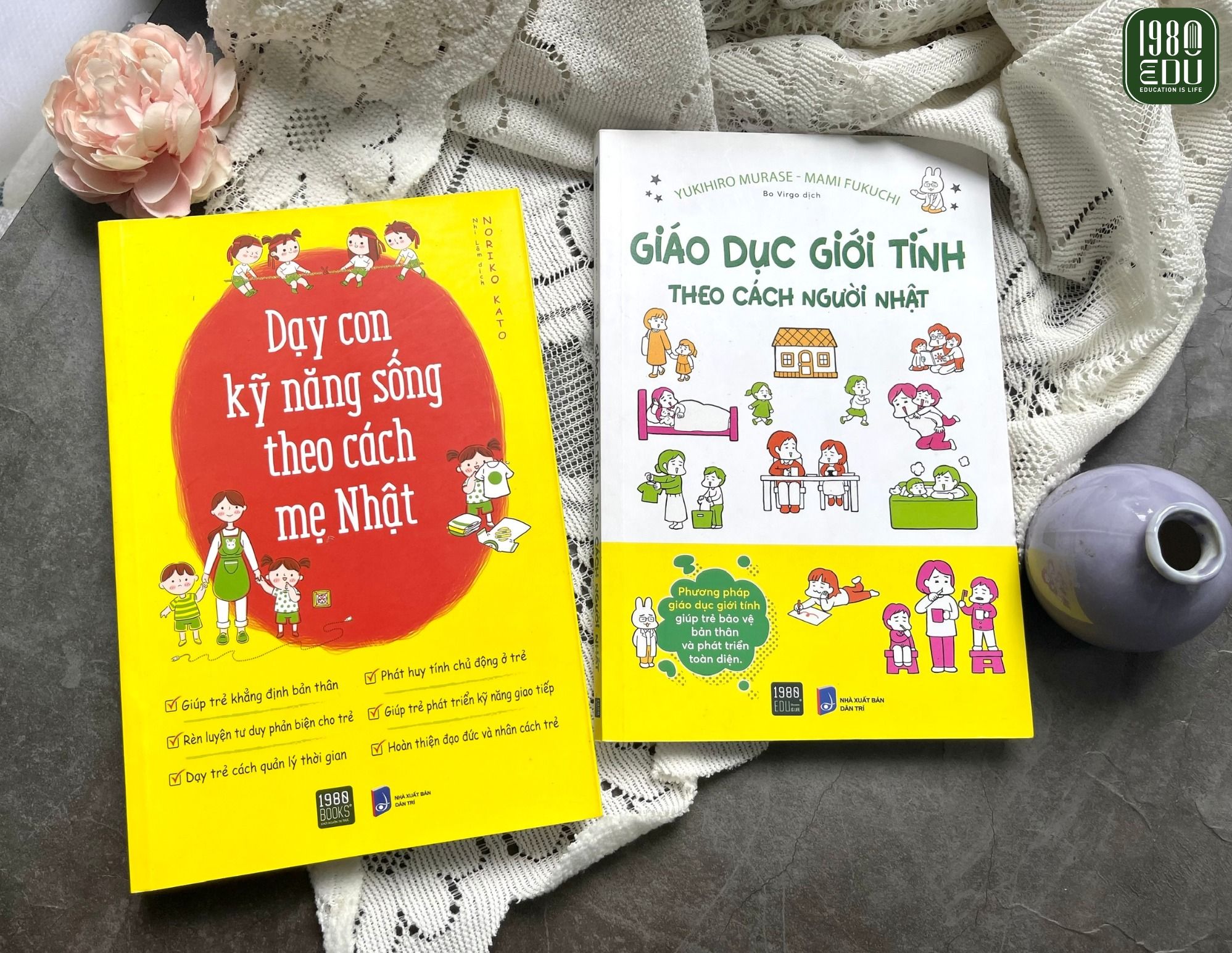  Combo Dạy con kỹ năng sống theo cách mẹ Nhật + Giáo dục giới tính theo cách người Nhật 