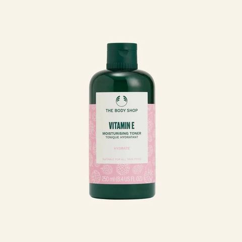 Nước Cân Bằng Dưỡng Ẩm Vitamin E Moisturising Toner 250ml