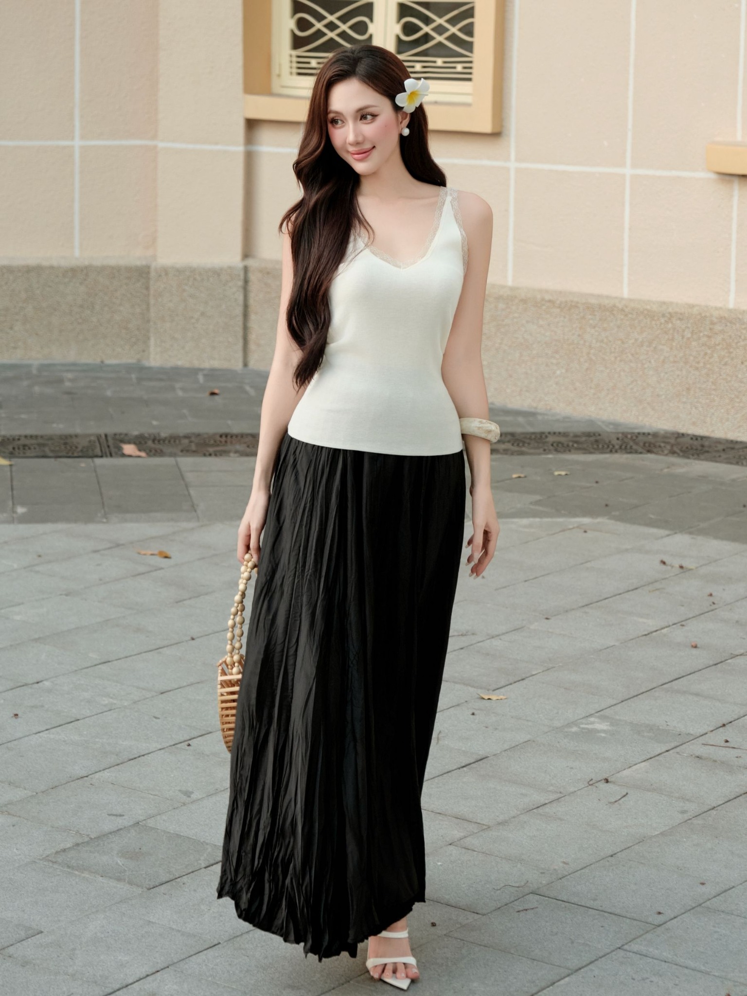 Moonie Skirt