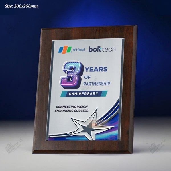 Bảng vinh danh gỗ đồng BVDGD012 (2 size)