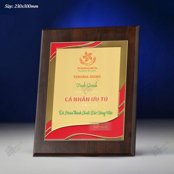 Bảng vinh danh gỗ đồng BVDGD012 (2 size)