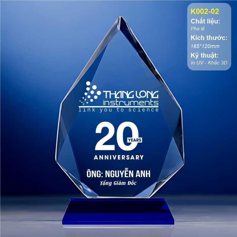 Kỷ niệm chương pha lê nhân viên xuất sắc K002 (3 mẫu)