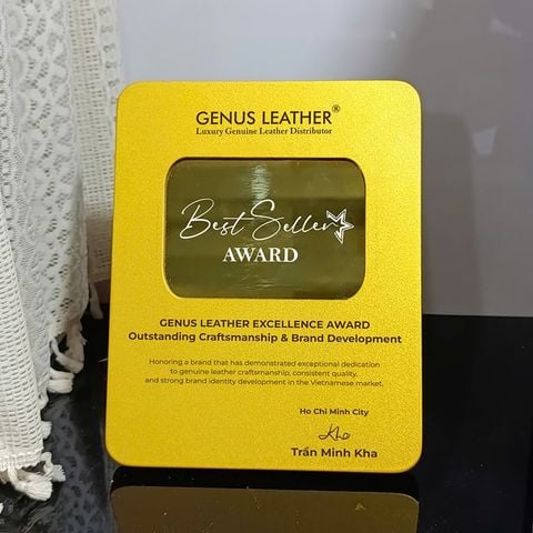 Bảng vinh danh gỗ hợp kim BVD-016 (2 loại)