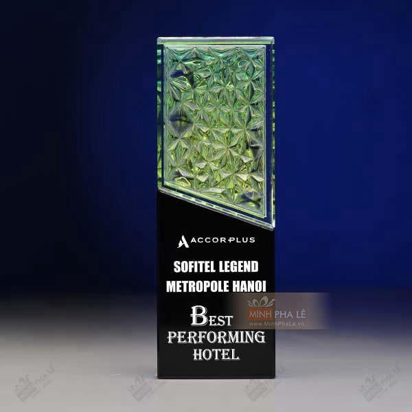 Cúp vinh danh pha lê hologram đa sắc CB010 (3 màu)