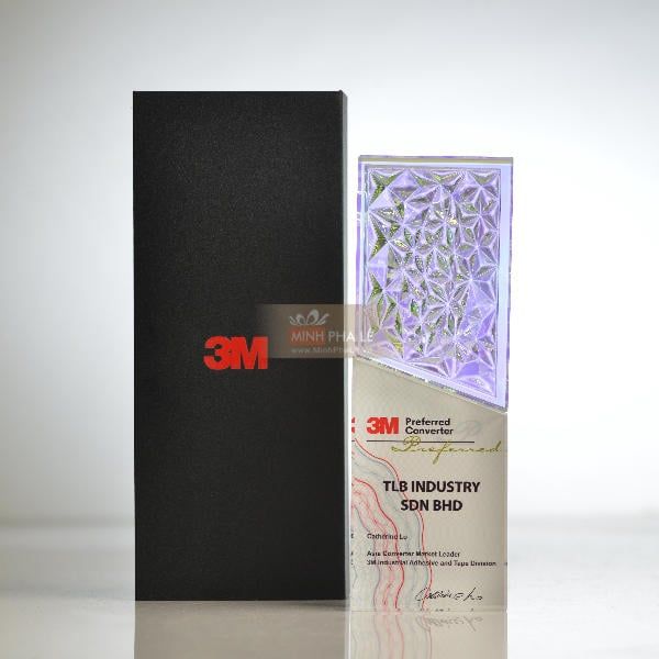 Cúp vinh danh pha lê hologram đa sắc CB010 (3 màu)