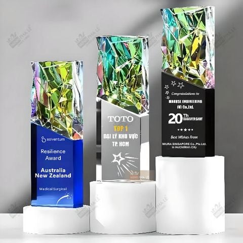 Cúp vinh danh pha lê hologram đa sắc CB010 (3 màu)